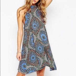 NWT MINKPINK High Neck Backless Dress